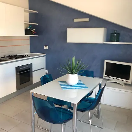 Frontemarevasto Apartment Vasto